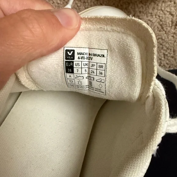 EUC Veja Campo White Matcha Sneakers - Picture 4 of 4